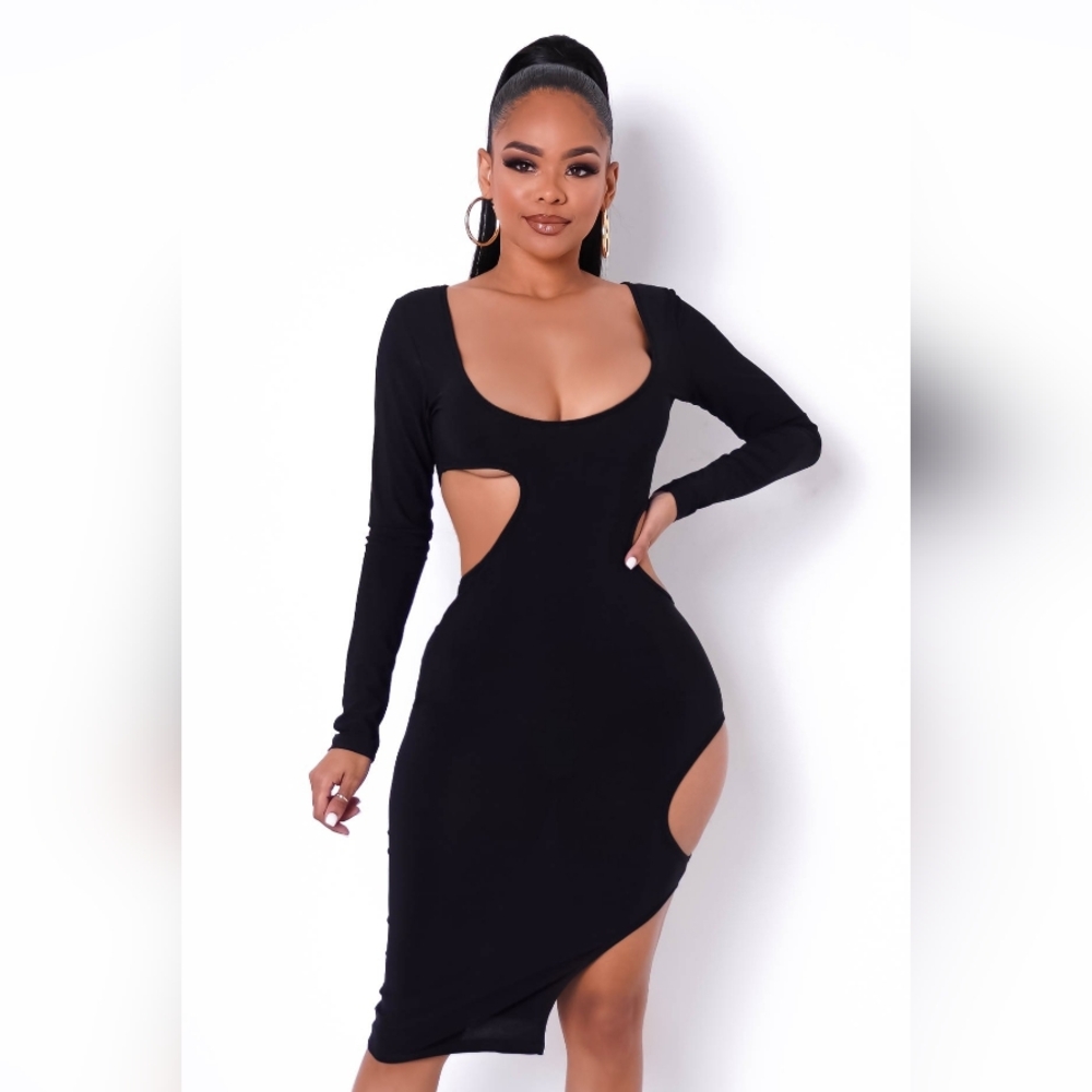 NEW! Elegant Black Cut-Out Dress